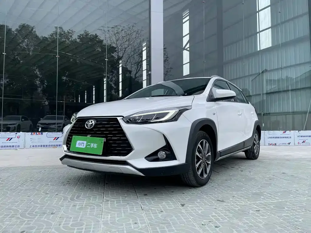 Toyota Yaris L 2023 из CN, фото 1