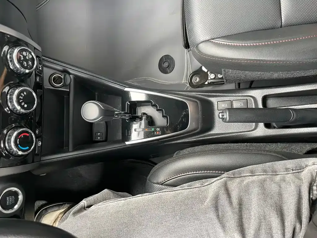 Toyota Yaris L 2023 из CN, фото 6