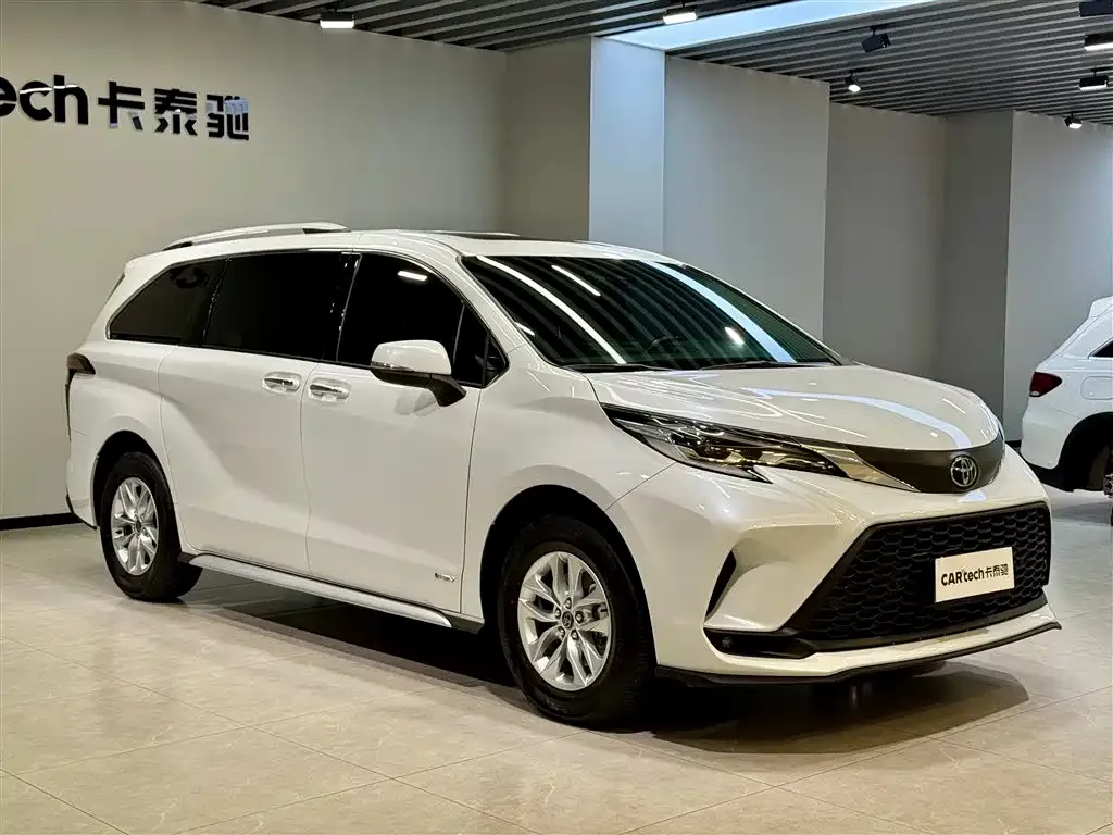 Toyota Granvia 2024 из CN, фото 8