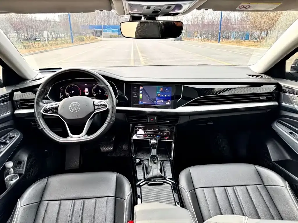 Volkswagen Passat — фото 8