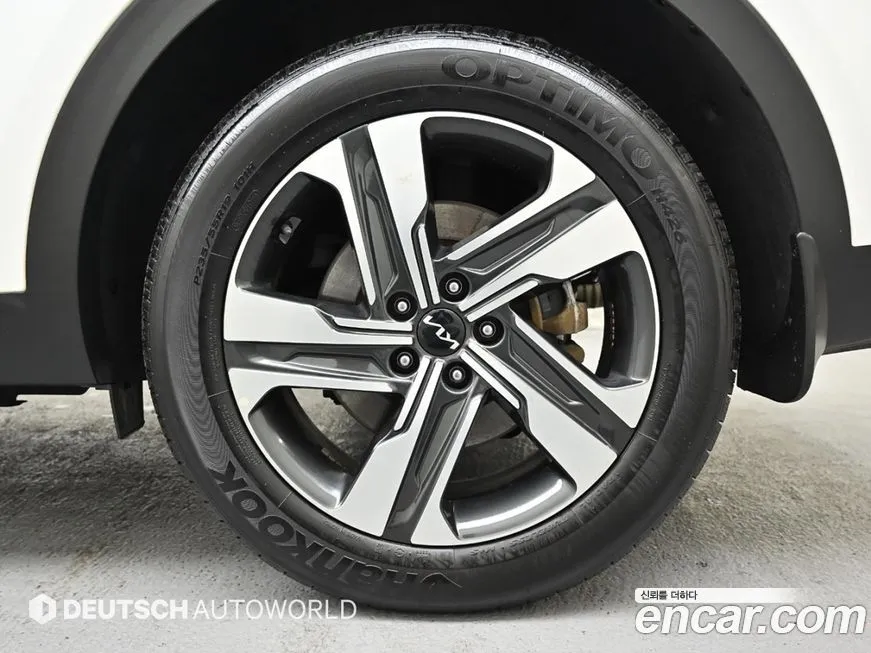 Kia Sorento — фото 7