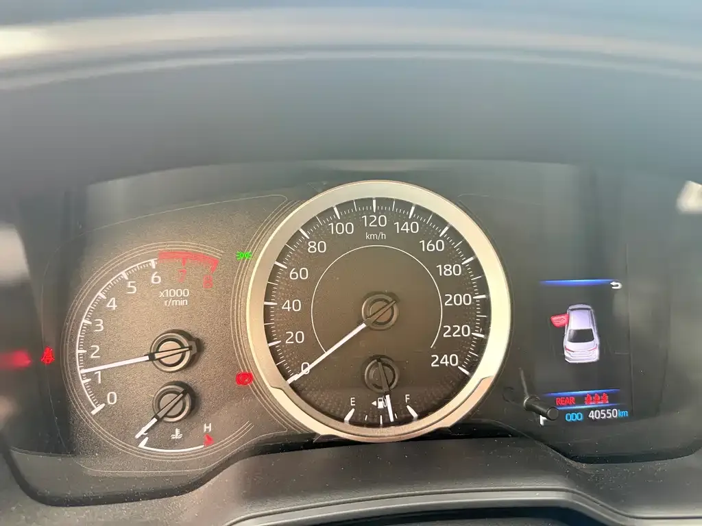 Toyota Corolla 2021 из CN, фото 7