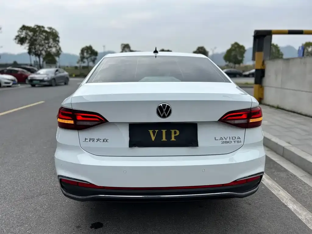Volkswagen Lavida 2022 из CN, фото 6