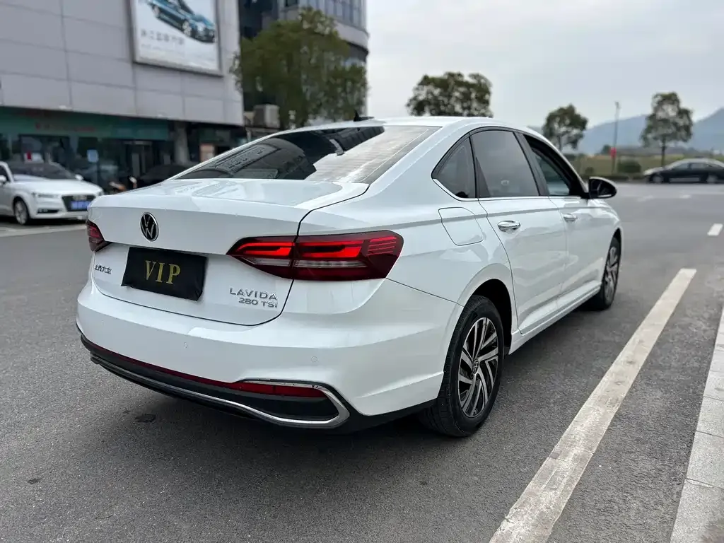 Volkswagen Lavida 2022 из CN, фото 8