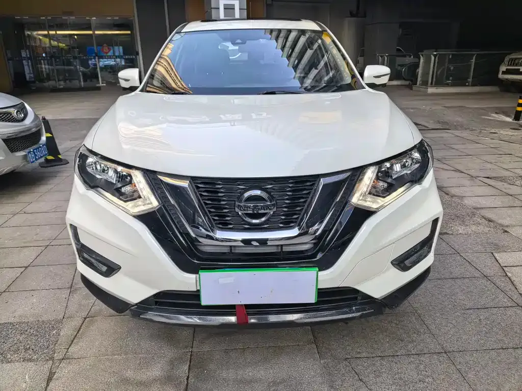 Nissan X-Trail 2021 из CN, фото 2