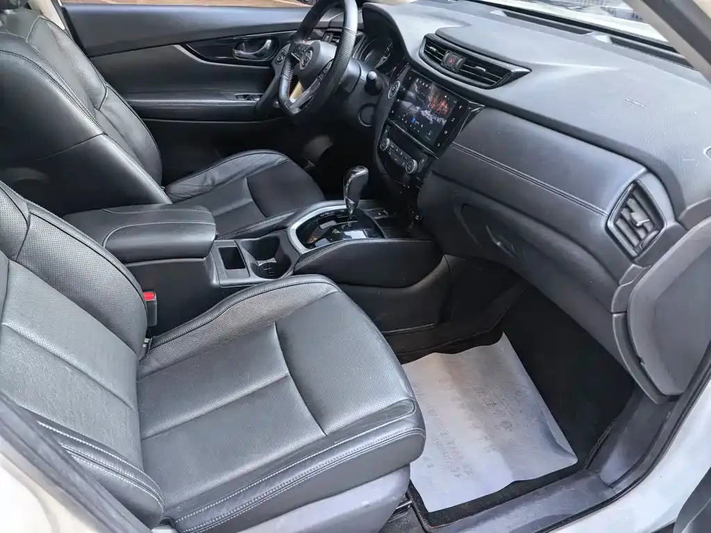 Nissan X-Trail 2021 из CN, фото 10