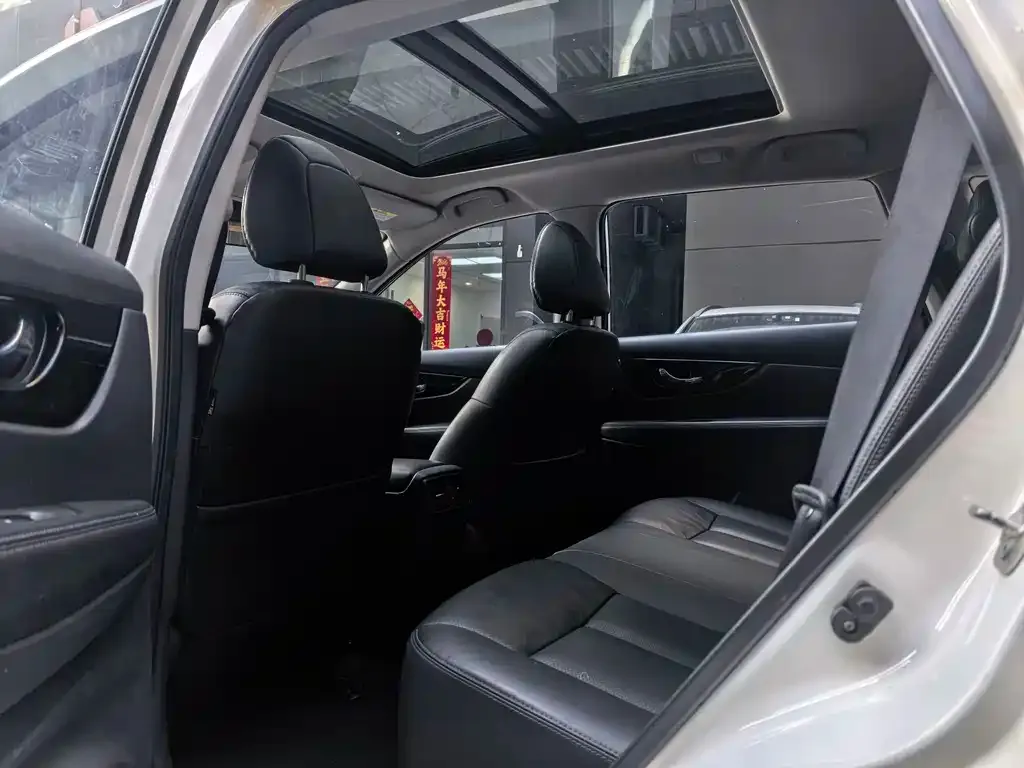 Nissan X-Trail 2021 из CN, фото 3