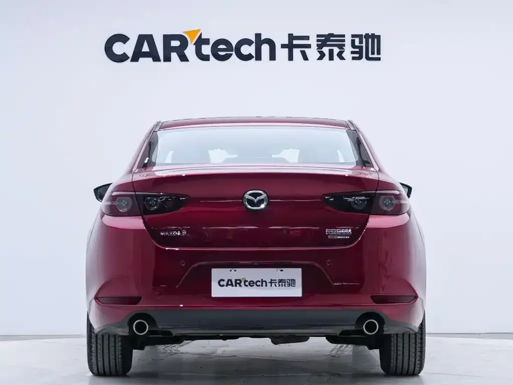 Mazda 3 Axela — фото 2