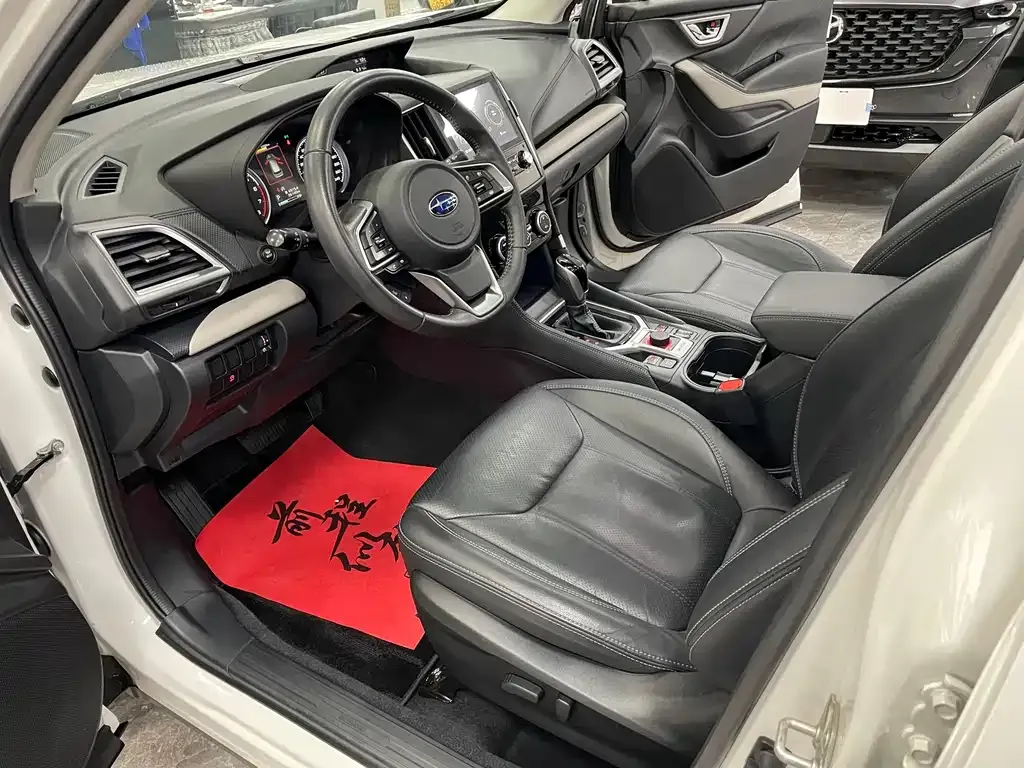 Subaru Forester 2022 из CN, фото 8