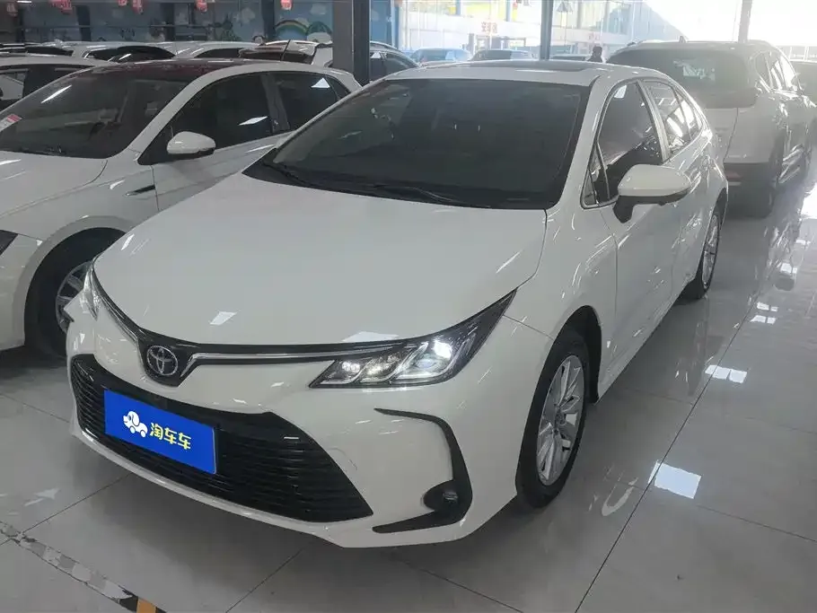 Toyota Corolla 2025 из CN, фото 1