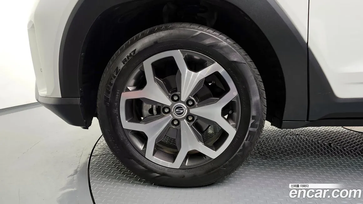 KG Mobility (Ssangyong) Torres — фото 6