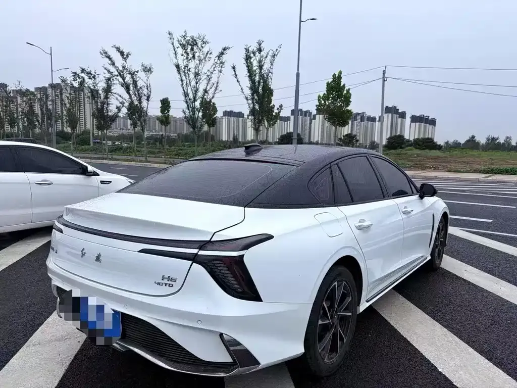 Hongqi H6 — фото 2