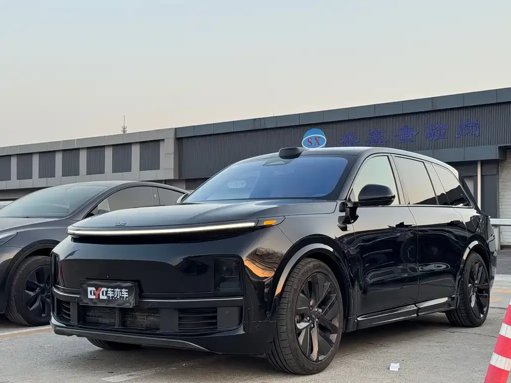 Li Auto L9 2023 из CN, фото 1