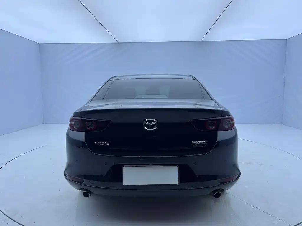 Mazda 3 Axela 2022 из CN, фото 2