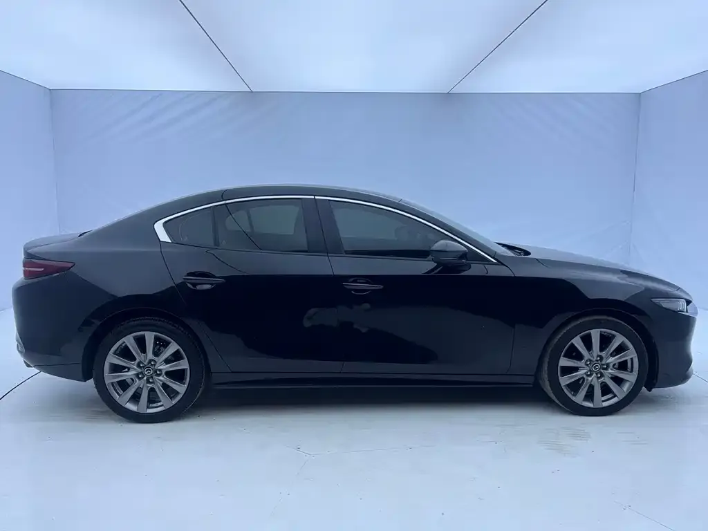 Mazda 3 Axela 2022 из CN, фото 6