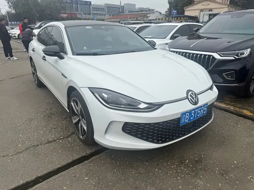 Volkswagen Lamando 2023 из CN, фото 8