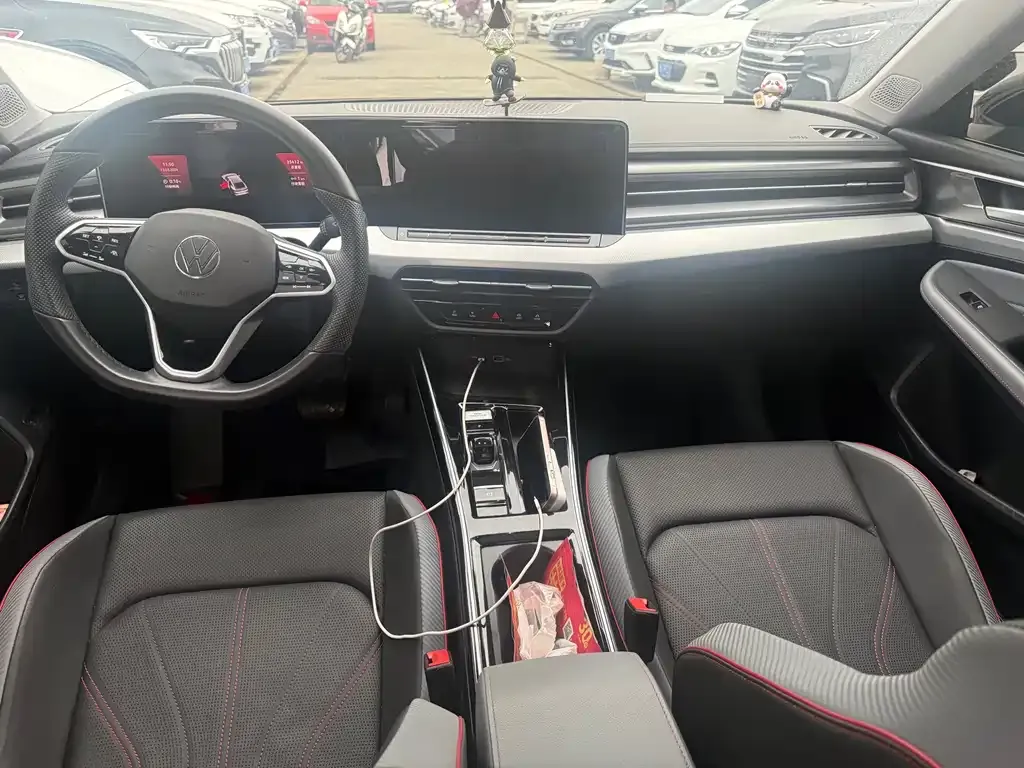 Volkswagen Lamando 2023 из CN, фото 10