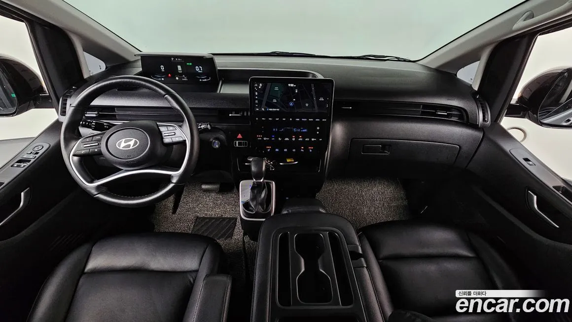 Hyundai Staria — фото 4