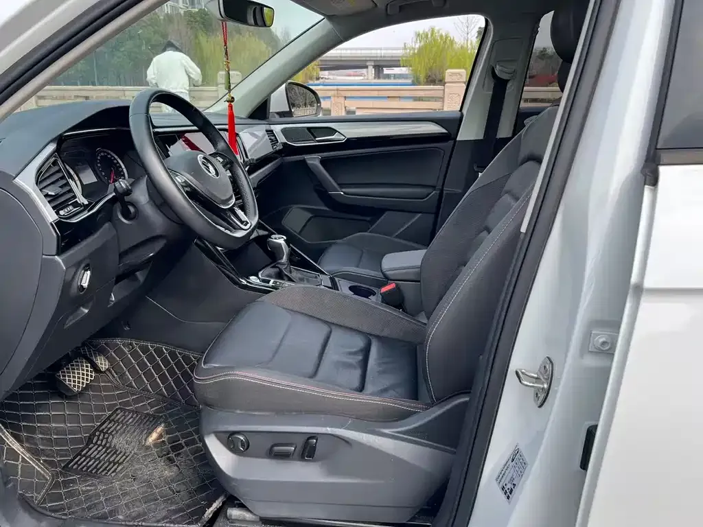 Volkswagen Tayron 2022 из CN, фото 2