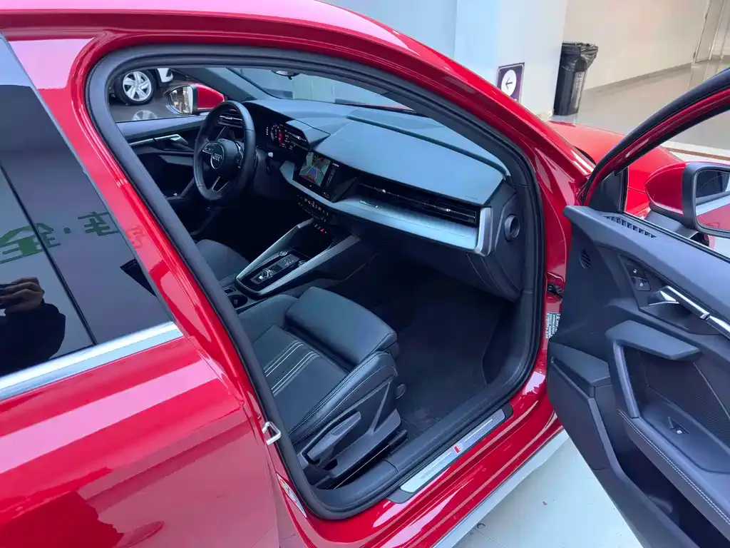 Audi A3 — фото 7