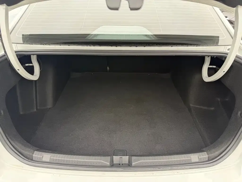 Volkswagen Bora 2025 из CN, фото 6