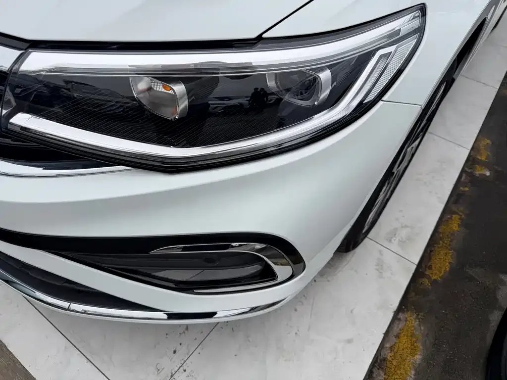 Volkswagen Bora 2025 из CN, фото 4