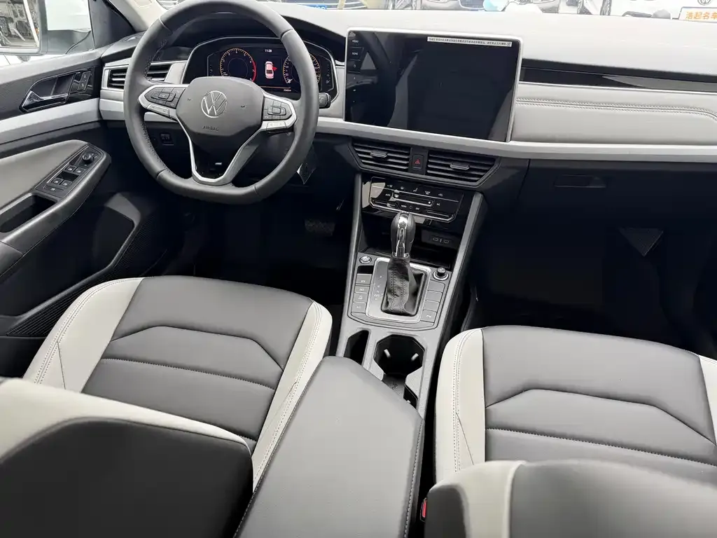 Volkswagen Bora 2025 из CN, фото 10