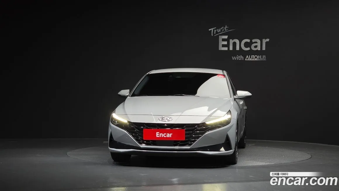 Hyundai AVANTE — фото 3
