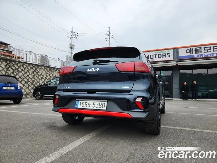 Kia Niro — фото 2