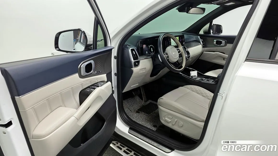 Kia Sorento — фото 10