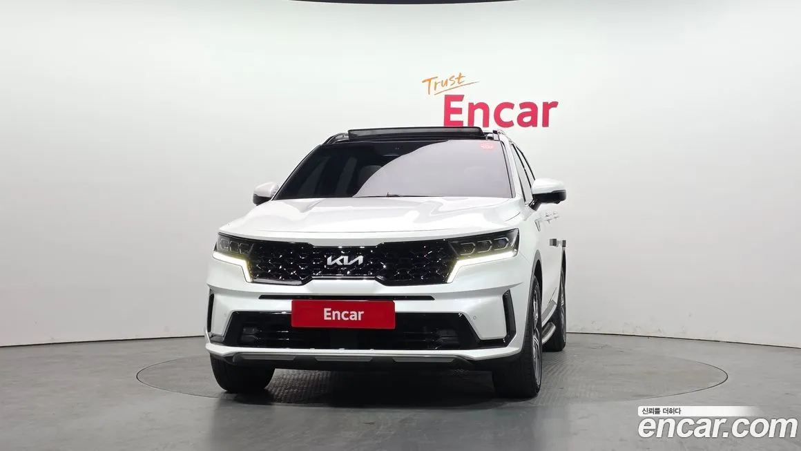 Kia Sorento — фото 7
