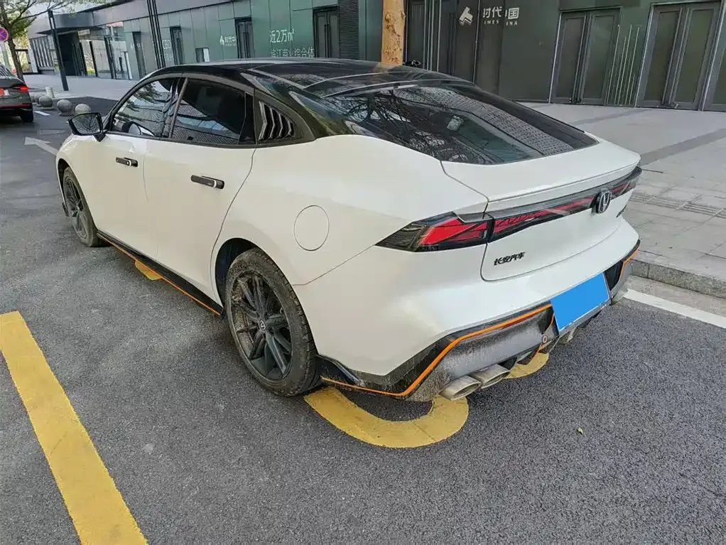 Changan UNI-V 2023 из CN, фото 4