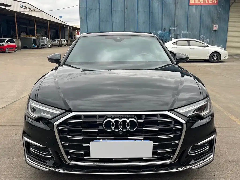 Audi A6L 2025 из CN, фото 5
