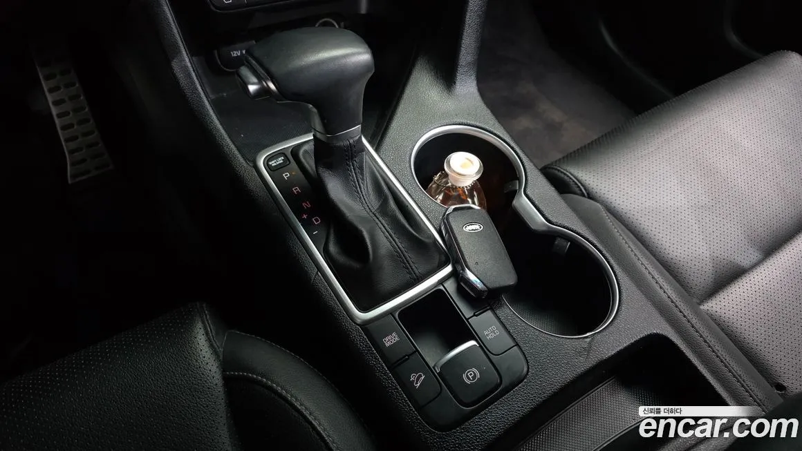 Kia Sportage — фото 9