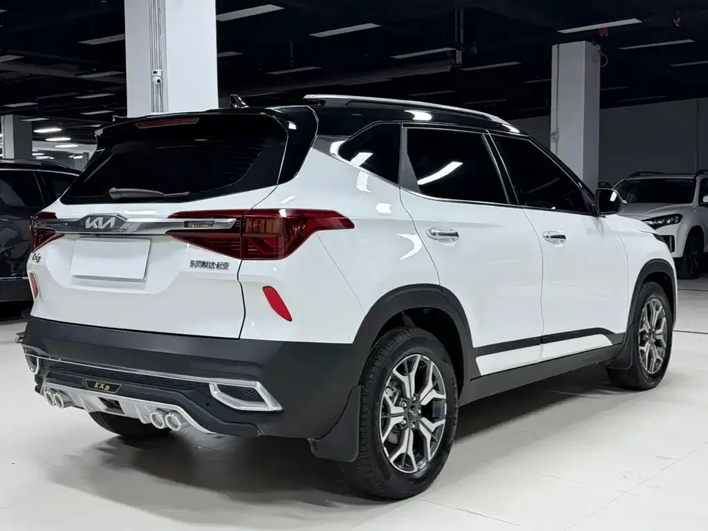 Kia KX3 2021 из CN, фото 6