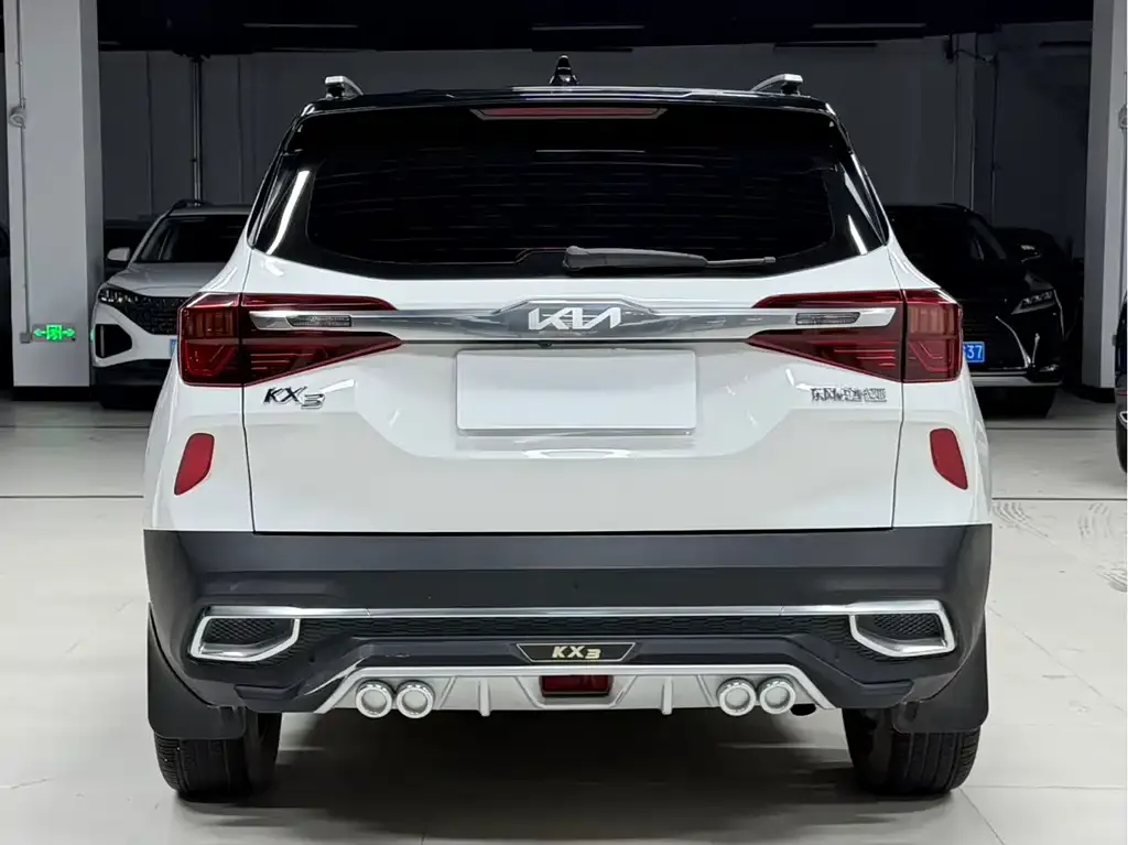 Kia KX3 2021 из CN, фото 2