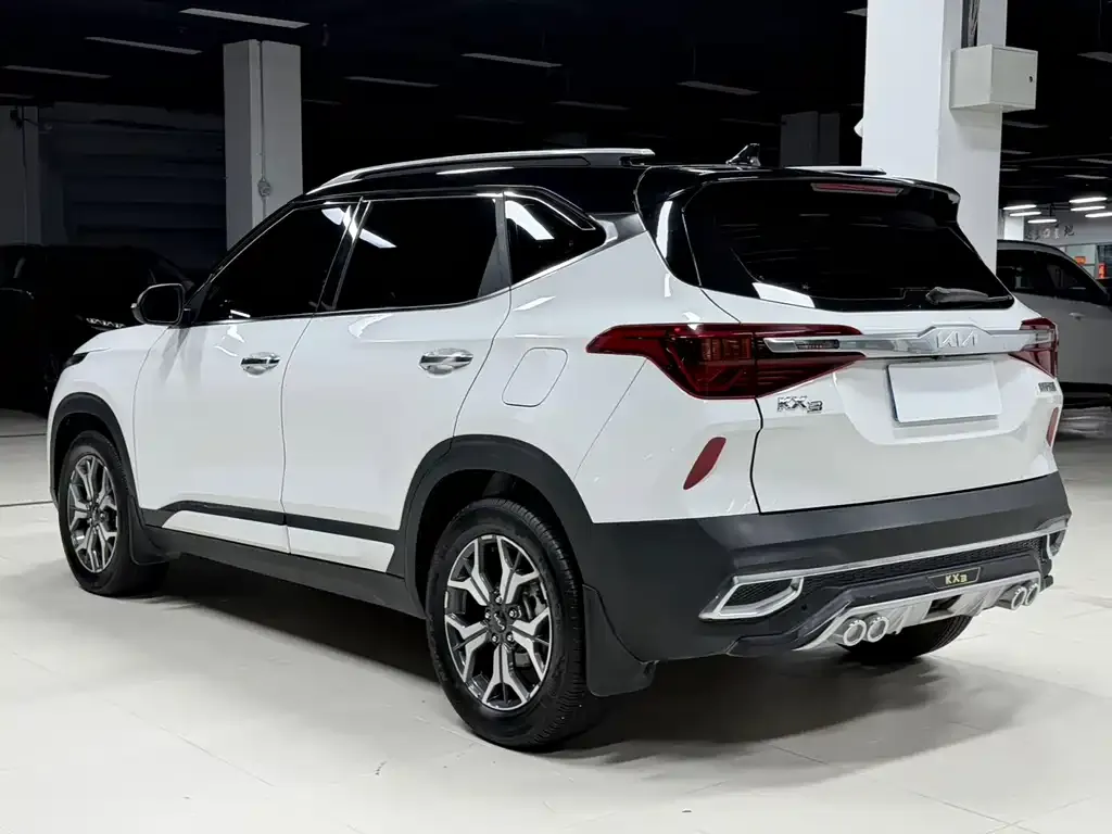 Kia KX3 2021 из CN, фото 8