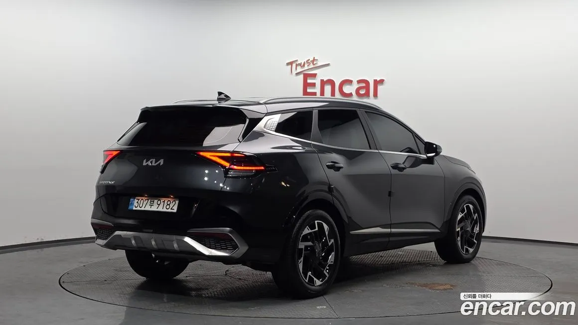 Kia Sportage — фото 9