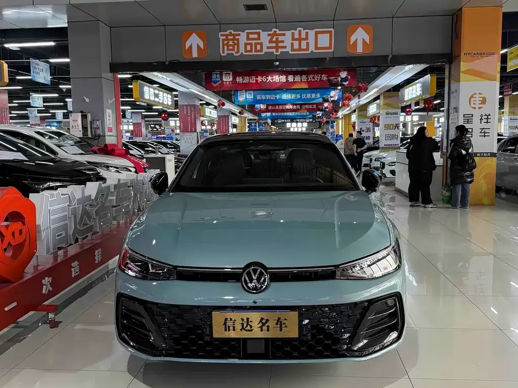 Volkswagen Passat 2024 из CN, фото 9