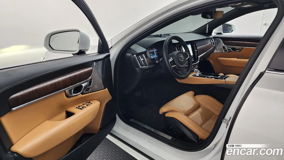 Volvo S90 2023 из KR, фото 6