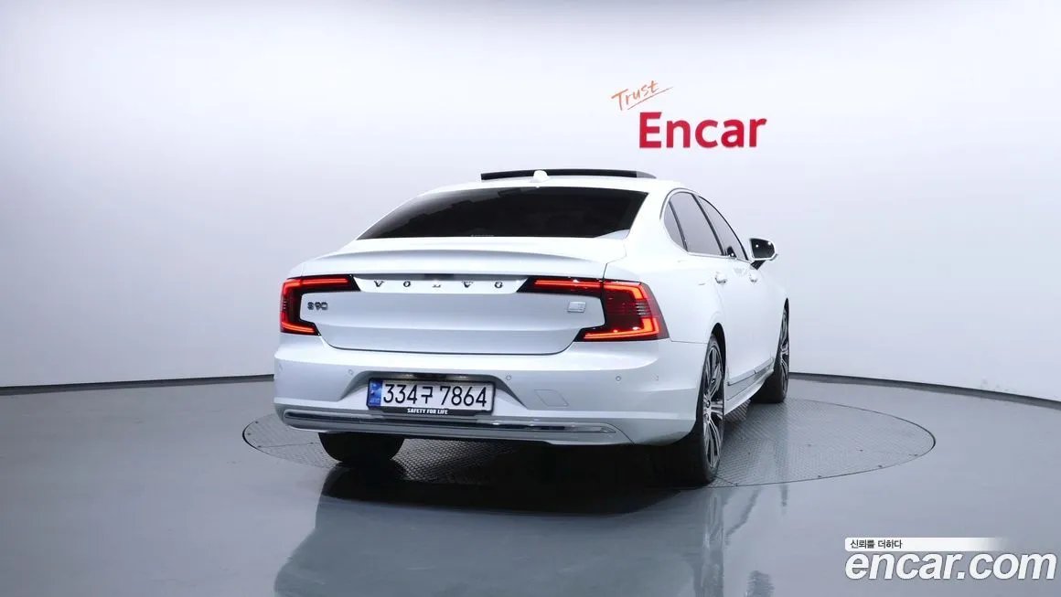 Volvo S90 2023 из KR, фото 9