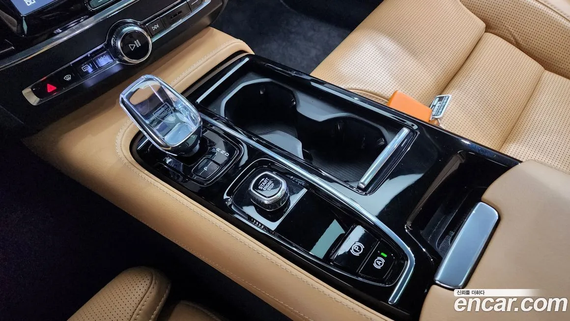 Volvo S90 2023 из KR, фото 2