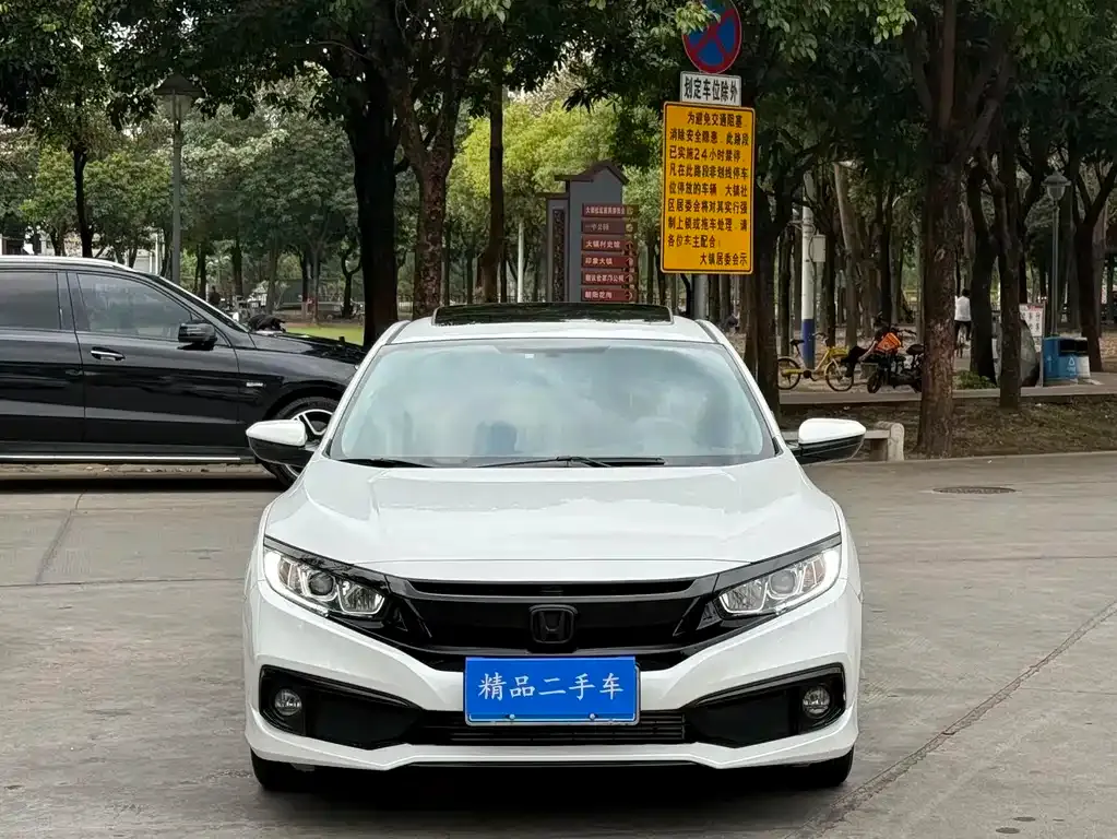 Honda Civic — фото 5