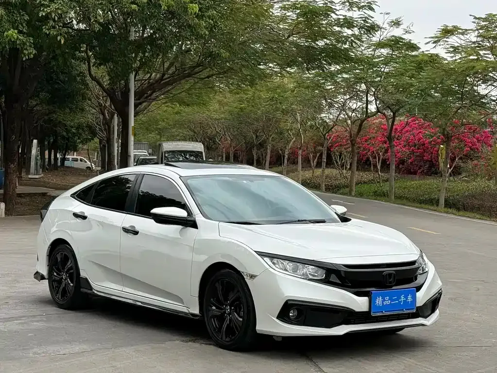 Honda Civic — фото 4