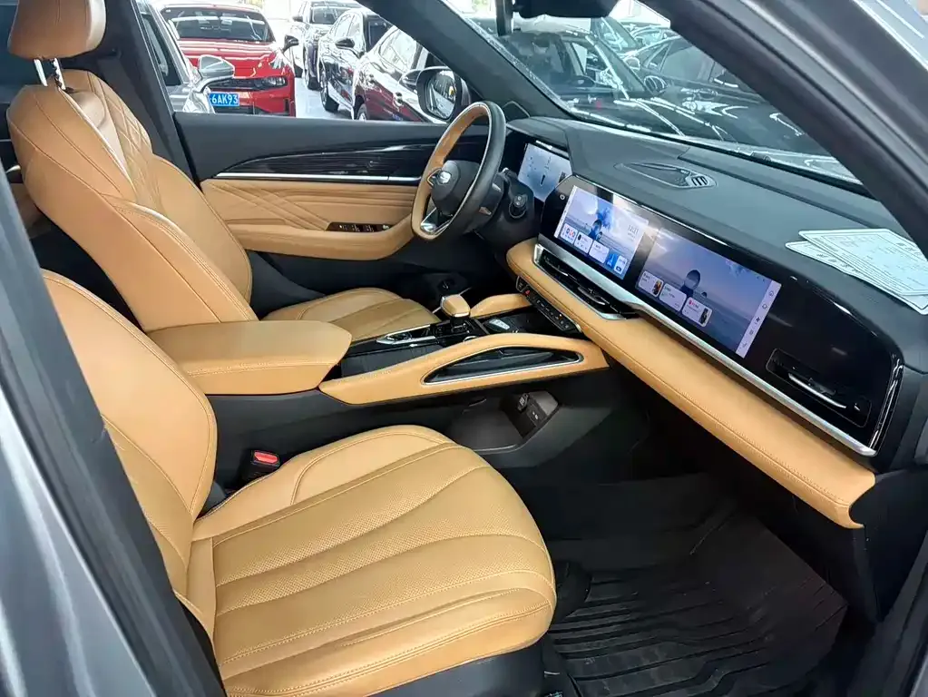 Geely Xingyue L 2024 из CN, фото 4