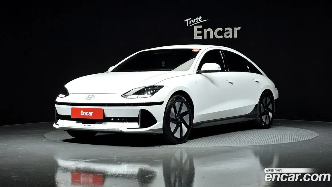 Hyundai Ioniq6 — фото 1