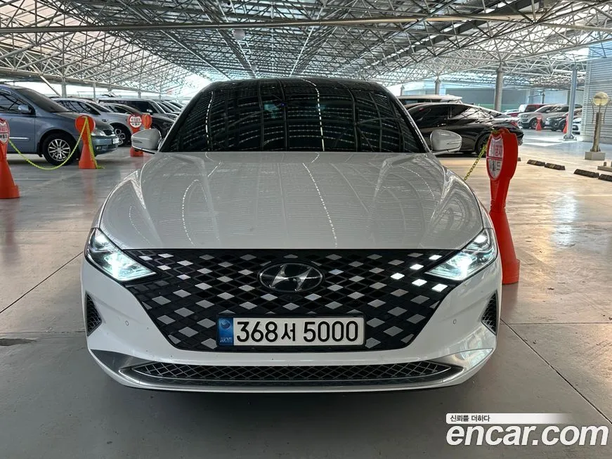 Hyundai Grandeur — фото 1