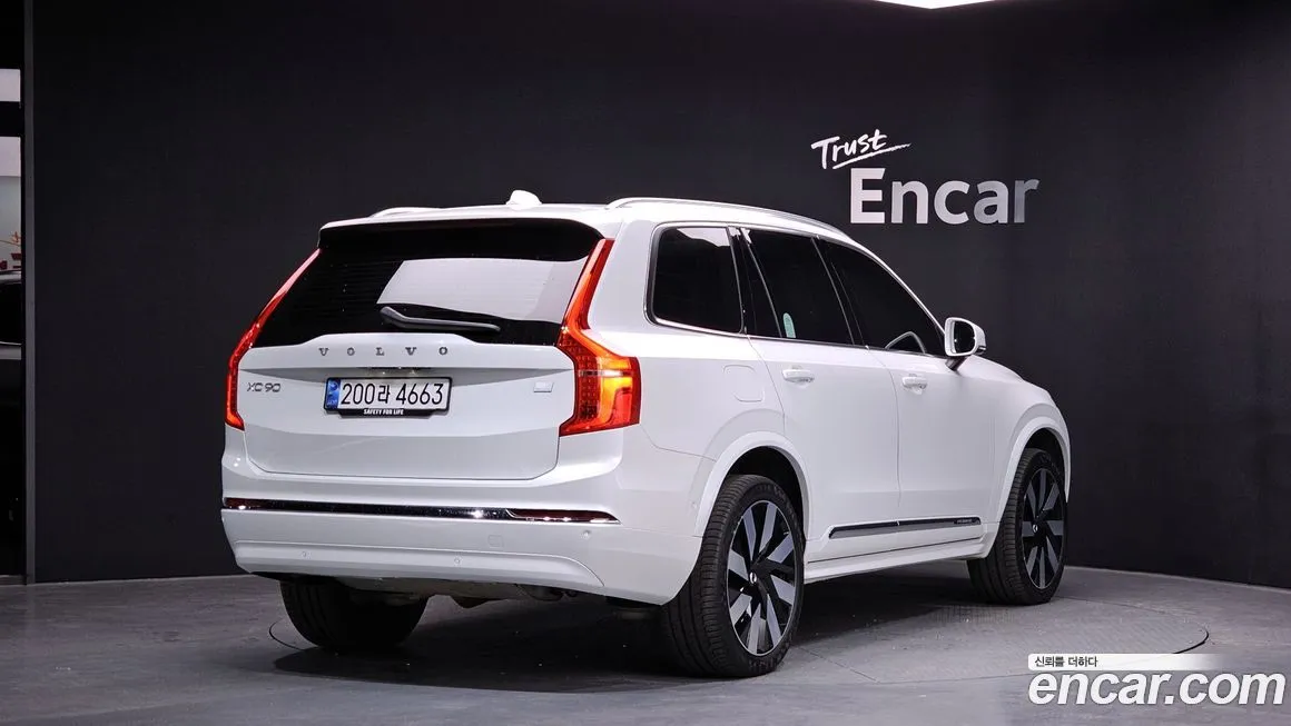 Volvo XC90 — фото 2