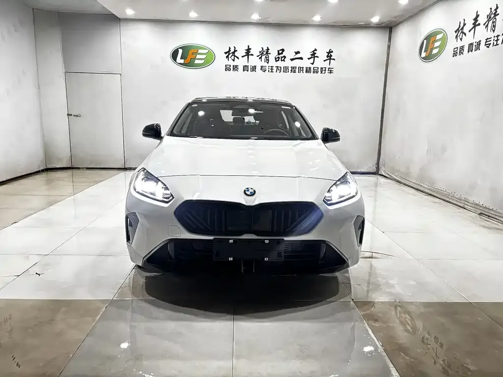 BMW 2 Series 2025 из CN, фото 4