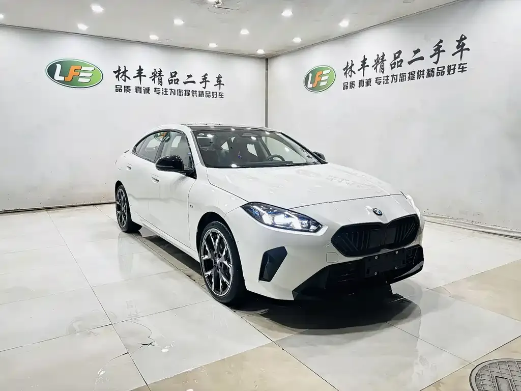 BMW 2 Series 2025 из CN, фото 6